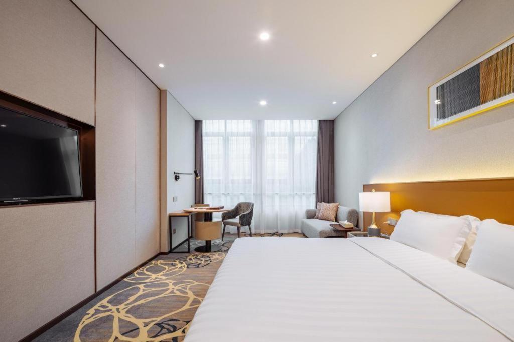 Cypress Garden Hotel 上海市 エクステリア 写真