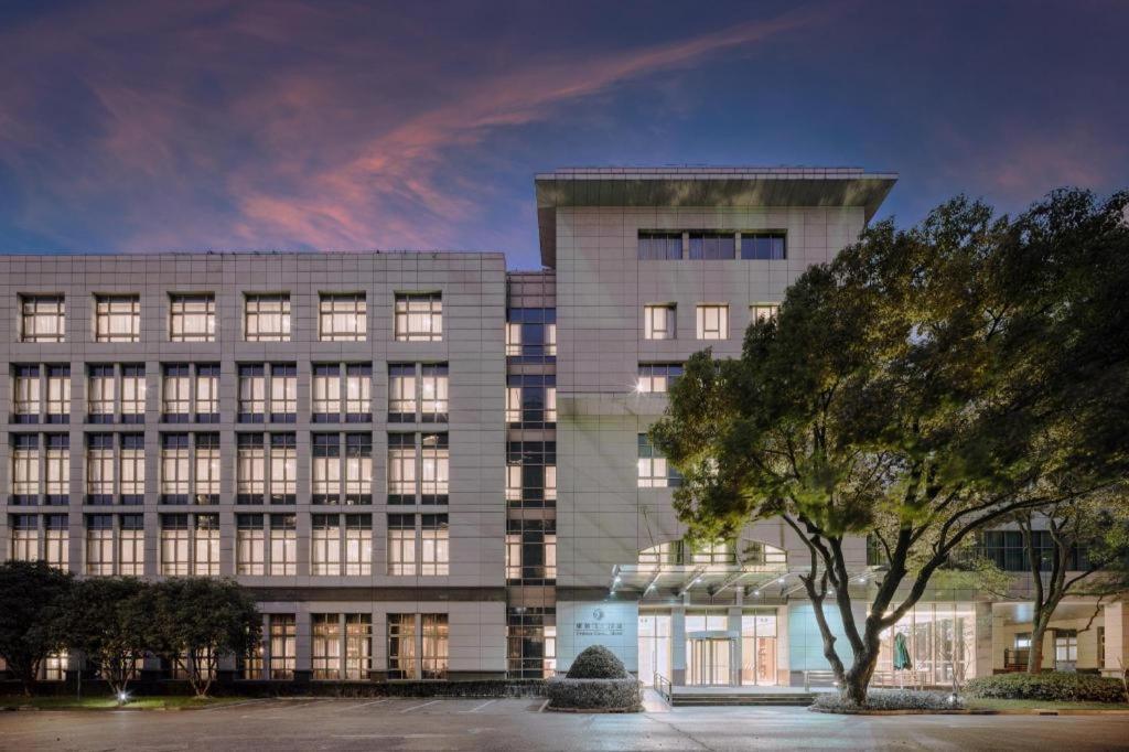 Cypress Garden Hotel 上海市 エクステリア 写真