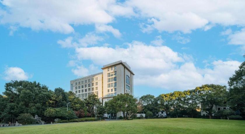 Cypress Garden Hotel 上海市 エクステリア 写真